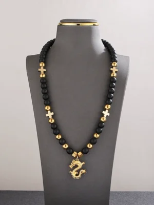 Fashion necklace